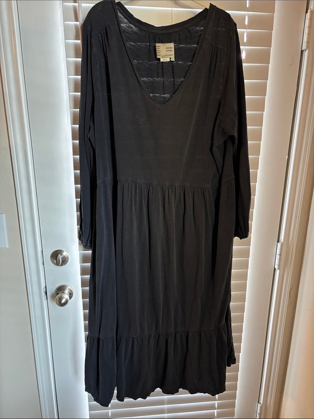 Saturday Sunday / Anthropologie Black Long-Sleeve V-Neck Tiered Dress